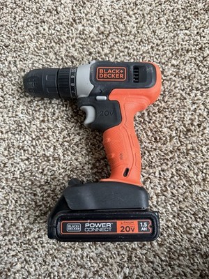 BLACK+DECKER BCD702 20V MAX Cordless Drill/Driver W/ Battery Untested