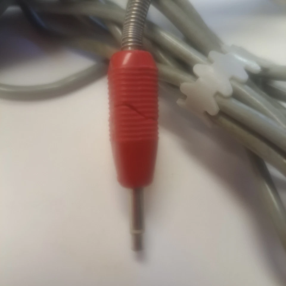 Vintage Sony F-96 Dynamic Microphone W/Orginal Case+stand, UnTested broken plug - Image 3 of 4