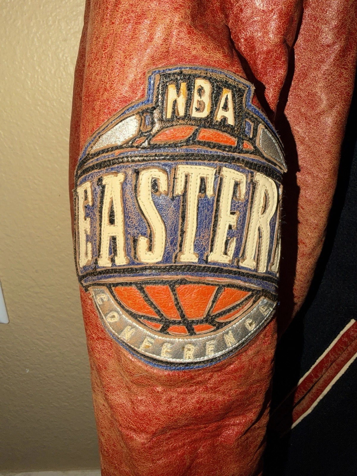 New RARE JH Design Jeff Hamilton 1993 Chicago Bulls Leather Wool Satin Jacket !! - product detail image 3