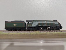 Graham Farish N Gauge A4 Class 'Silver Fox' 60017 BR Green - 372-355 - Boxed