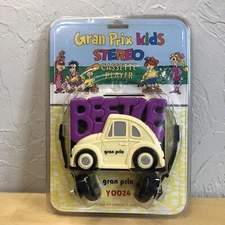 GRAN PRIX KIDS PORTABLE STEREO CASSETTE PLAYER- BEETLE VW - NEW