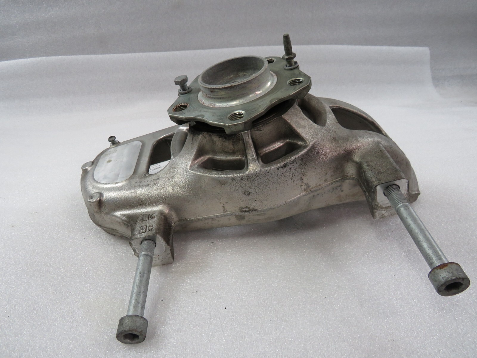 Ferrari Portofino, LH, Left, Front Spindle Knuckle, Used, P/N 338367