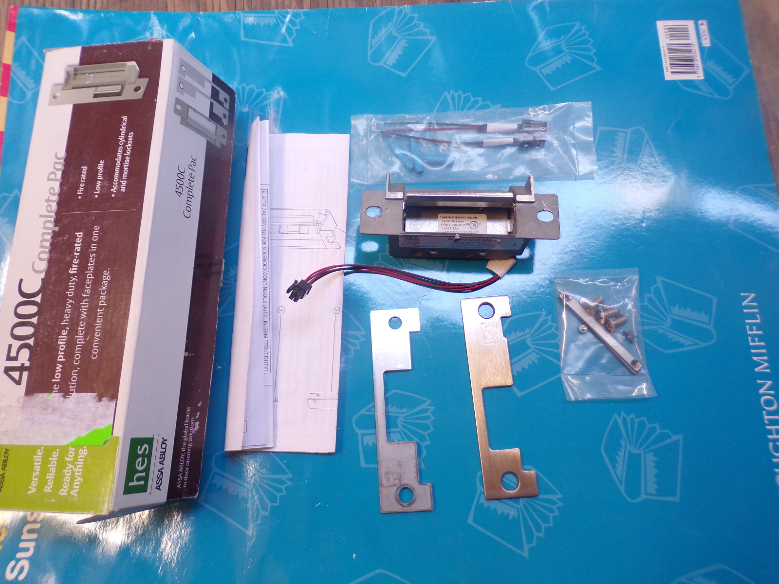 ASSA ABLOY Model HES 4500C 12/2463 8500 series electric strike