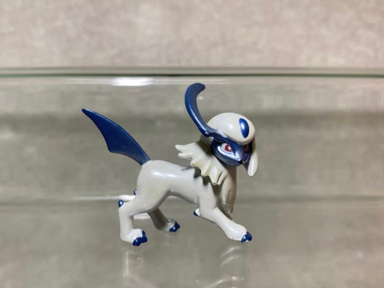 Absol Pearly Pokemon Monster Nintendo Tomy Collection Figure Toy Japan ...