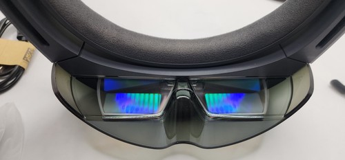Microsoft HoloLens Developer Edition 1st Generation & Genuine Carry Case - Picture 5 of 5