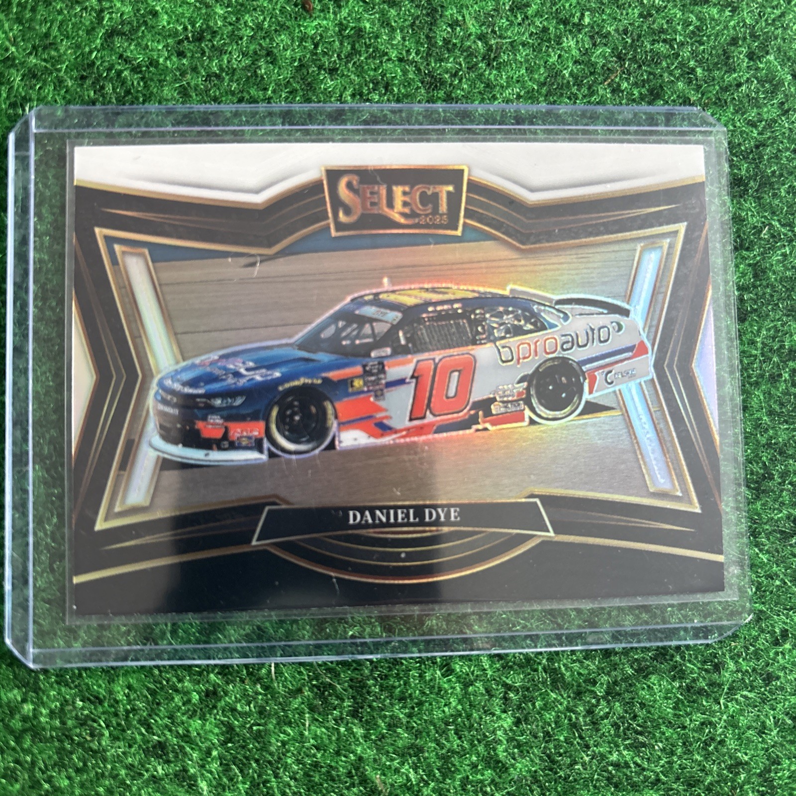 2025 Panini Select - Pit Road Daniel Dye, Daniel Dye #130 Silver Prizm /149