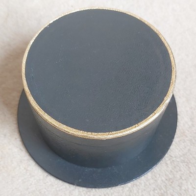 Zylinderform schwarz & goldfarben leer Geschenkbox