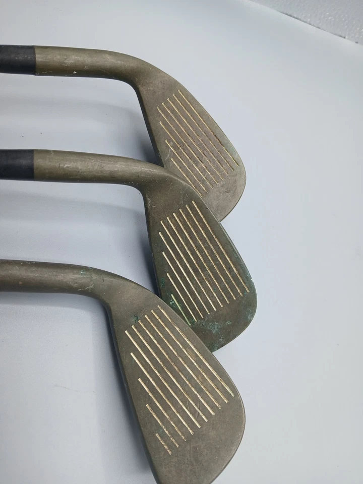 SLOTLINE LADY RAMPANT Berilium/Copper Iron Set 3-4-6 Graphite Set Of 3 Clubs - Image 2 of 4