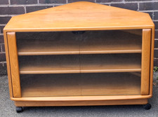 Ercol Windsor Light Wood  Corner TV Unit