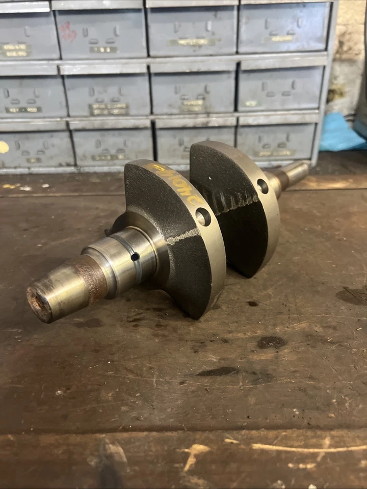 Kohler Command 18hp V-Twin Crankshaft and Timing Gear Cv18s 24014364-S - Image 2 of 4