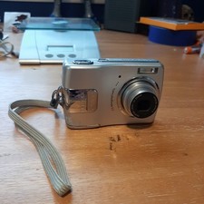 Pentax Optio M20 7.0MP Digital Camera - Silver Tested Works
