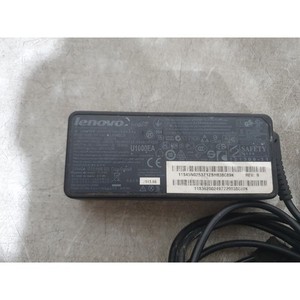 Lenovo ADLX65NDC3A AC Adapter Netzteil schwarz 3,25 Ampere 20 Volt für Laptops