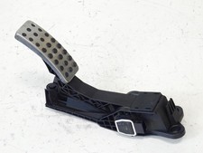 GASPEDAL ACCELERATOR PEDAL Mercedes-Benz ML II (164/4JG) 1643000104