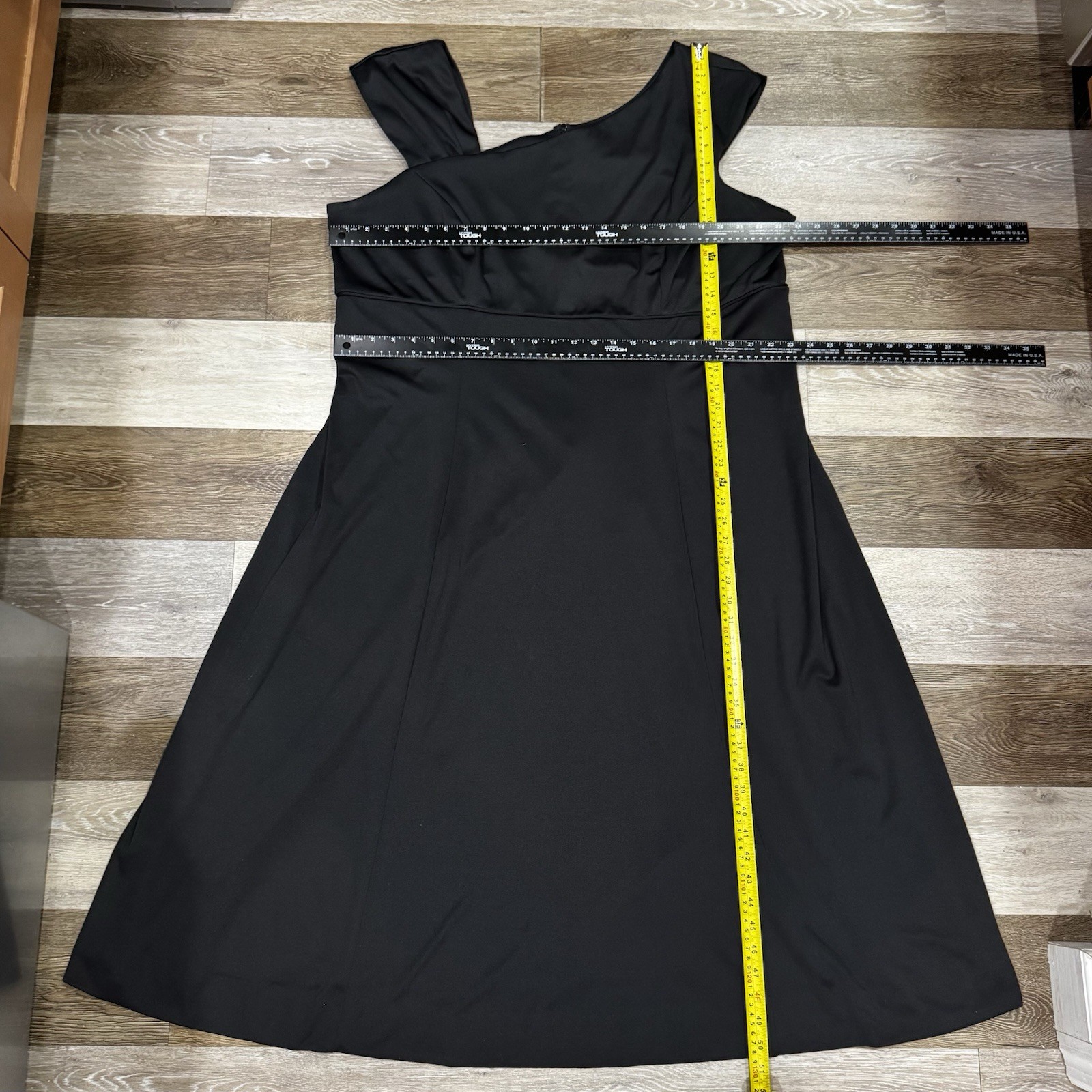 Southeastern Performance Apparel Black Kristen Dr… - image 2