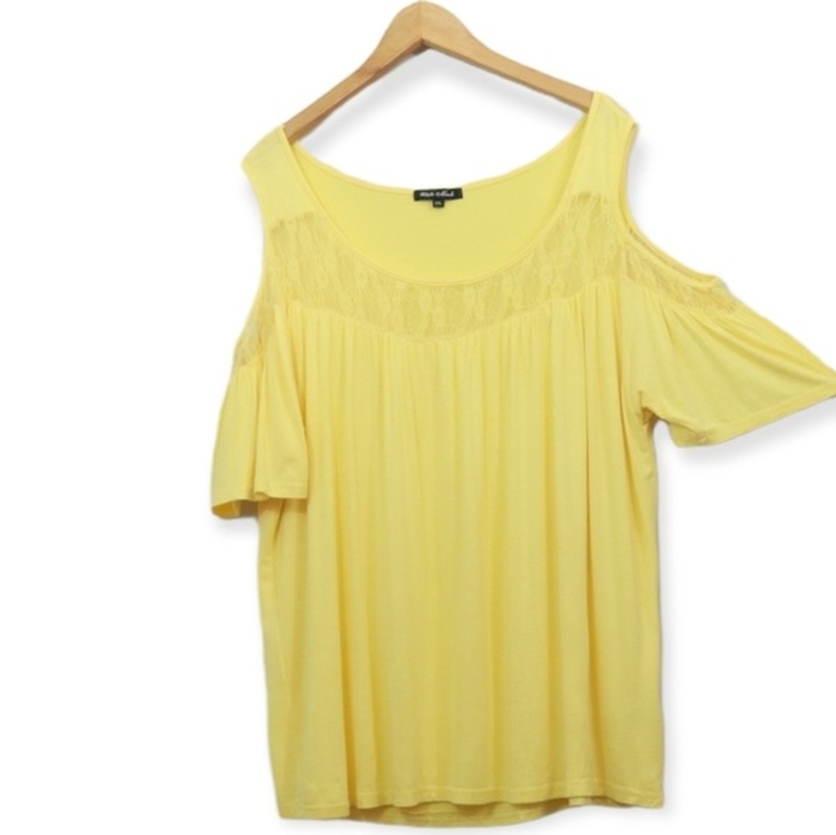 White Mark Yellow Knit Lace Cold Shoulder Top Sz 3XL | eBay