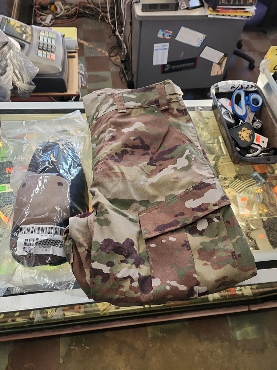 SCORPION ADV. COMBAT PANTS W/KNEE PADS MED.RG. GEN 2 RARE SCORPION ADV. COMBAT PANTS W/KNEE PADS MED.RG. GEN 2 RARE