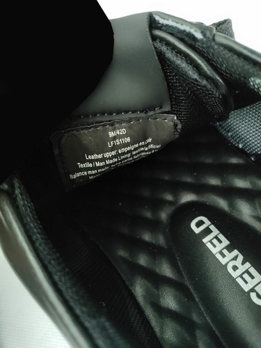 ZAPATILLAS LIMITADAS KARL LAGERFELD PARIS CON LOGOTIPO CLÁSICO IMPRESO CUERO NEGRO MRP $255 - Imagen 10 de 11