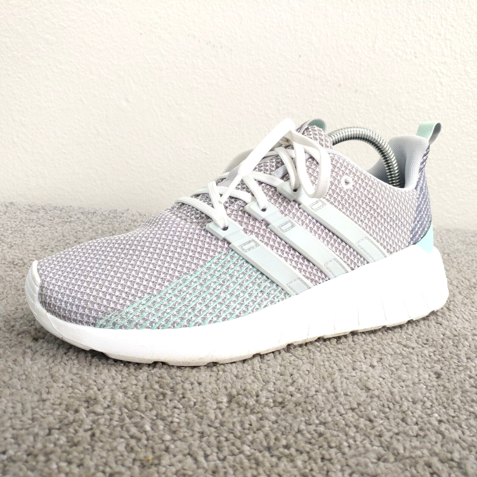 Adidas Questar Flow Girls Size 7Y Running Shoes Lavender Purple Gray EG1981 Adidas Questar Flow Girls Size 7Y Running Shoes Lavender Purple Gray EG1981