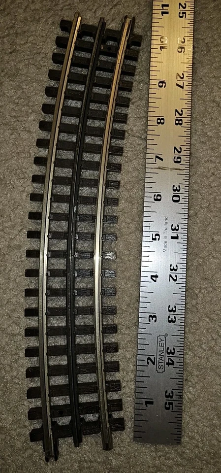 Atlas O #6060 - O-54 Full Curve 3-Rail Track - 21 Pieces / Full Circle = 16 - Image 3 of 4