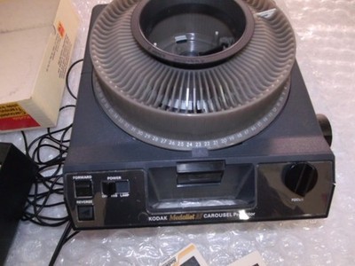 Kodak Medalist AF Slide Projector,Tested WORKS Great Working FREE!/Ship $170