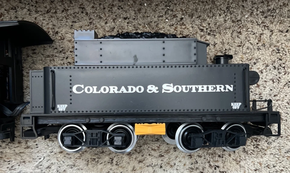 LGB G Scale 2019S Colorado Southern 2-6-0 Steam Locomotive As part - Image 3 of 4