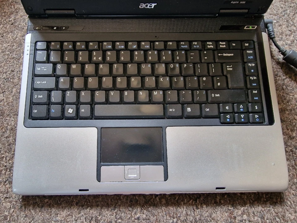 Acer Aspire 3680 Series ZR1,  Intel Celeron M420 Cpu @ 1.6 GHz, 2 Gb Ram - Image 2 of 4