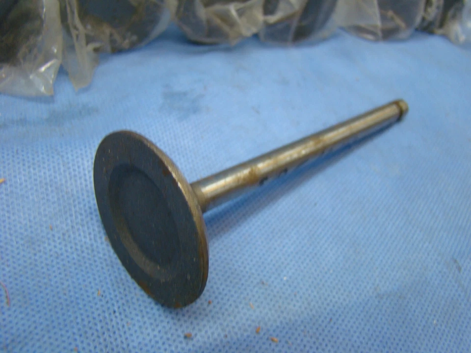 Ford 221 260 Mercury Intake Valve SET 8 Valves 1962 1963 Fairlane USA Made - Image 3 of 3