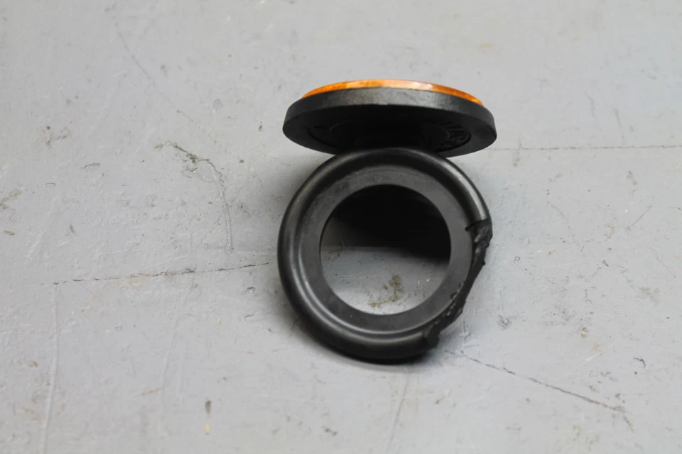 Marcador de guarnición reflector Suzuki GS300L 1982 Foto 3 de 4