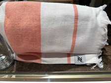 NESPRESSO Set di 2 teli mare riciclati rosa/arancione ESTATE 2024 nuovi imbal...