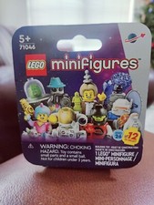  BOX DAMAGE Nurse Android LEGO MINIFIGURES Series 26 Space 71046 building toy