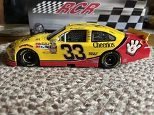 Clint Bowyer 1/24 Cheerios 2011 #33 Action Racing Collectables