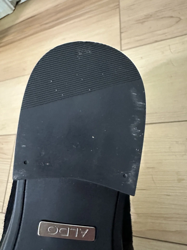 Mocasín Asaria Aldo de gamuza genuina negro sin cordones para hombre Foto 3 de 4