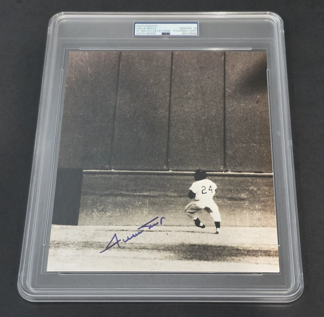 Professional Sports Authenticator (PSA) Willie Mays MLB Original