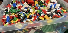 Genuine LEGO Bundle Mixed Bricks Parts Pieces Plates JobLot + 2 Minifigures 1KG
