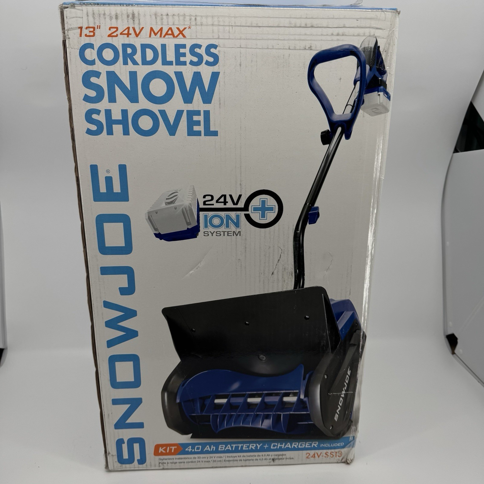 Snow Joe 24V-SS13 13” Cordless Snow Shovel Kit 4.0Ah Battery Charger Open Box