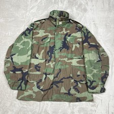 Vintage US Military M-65 Woodland Camouflage Field Jacket Men  s Medium