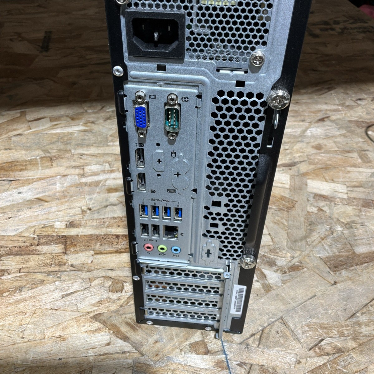 Lenovo ThinkCentre M93p SFF Desktop i5-4750 8GB RAM 256 GB SSD Win