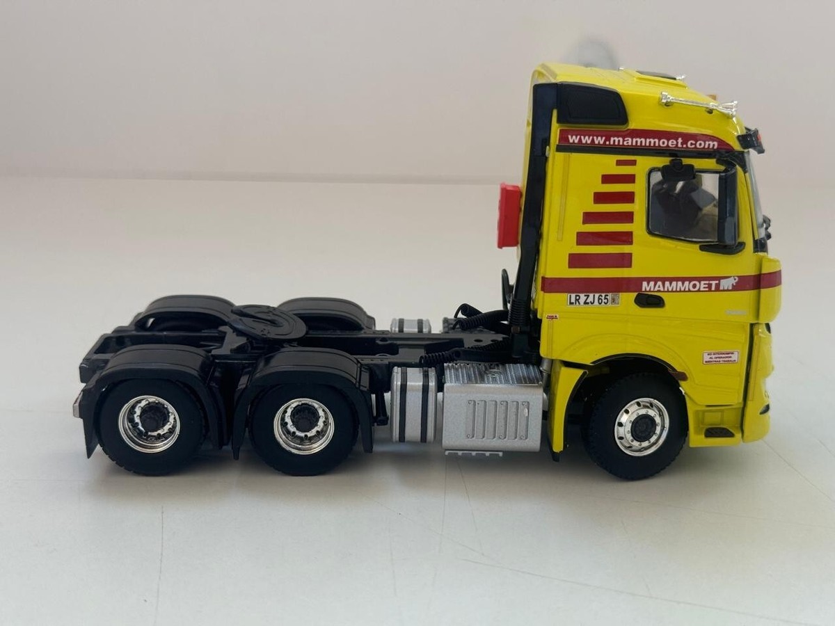 WSI truck models, Mercedes Benz MB Actros MP4 Stream Space WSI truck models, Mercedes Benz MB Actros MP4 Stream Space
