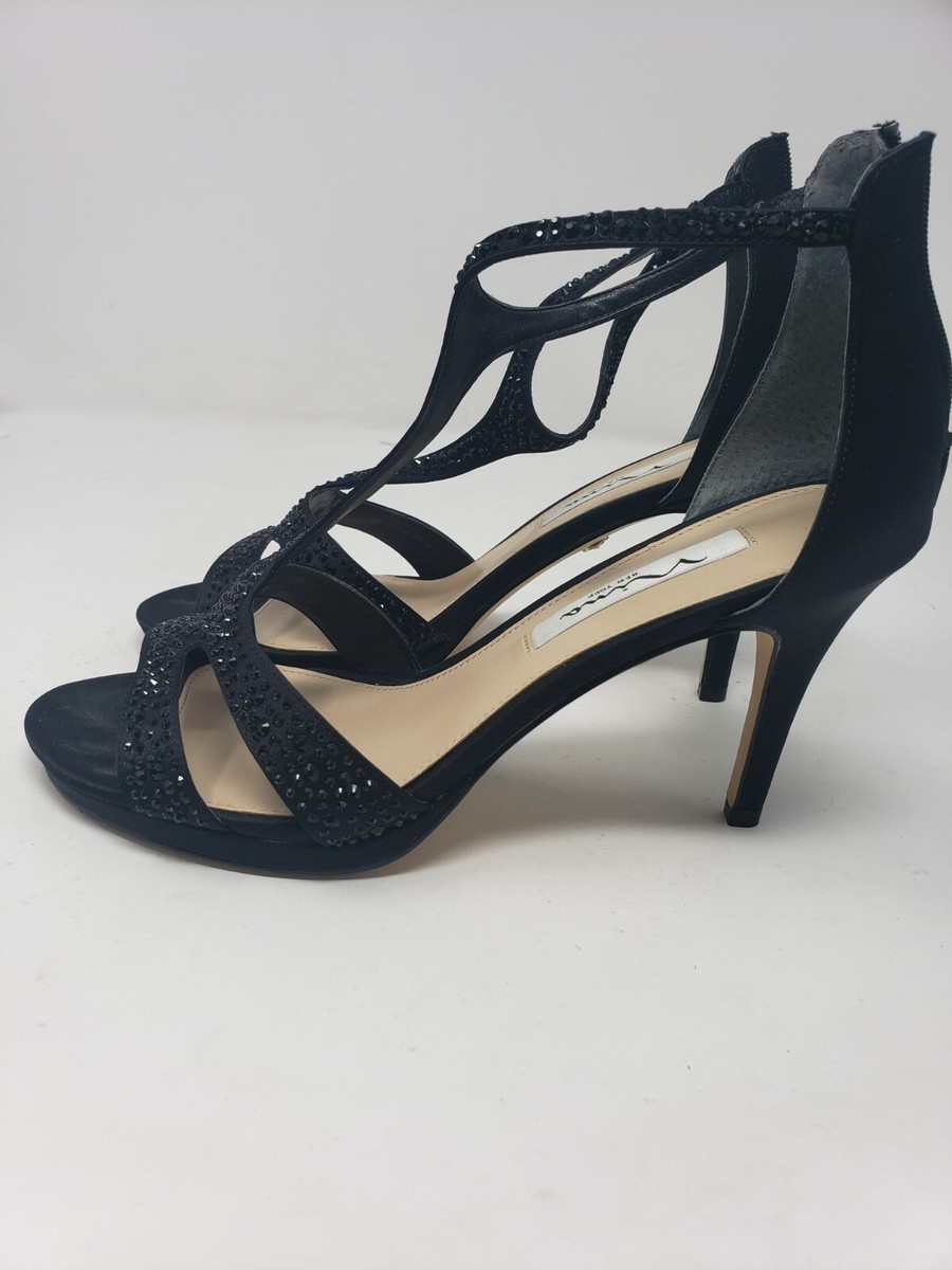 EUC Nina New York Black Studded High Heel shoes 8 M Zip