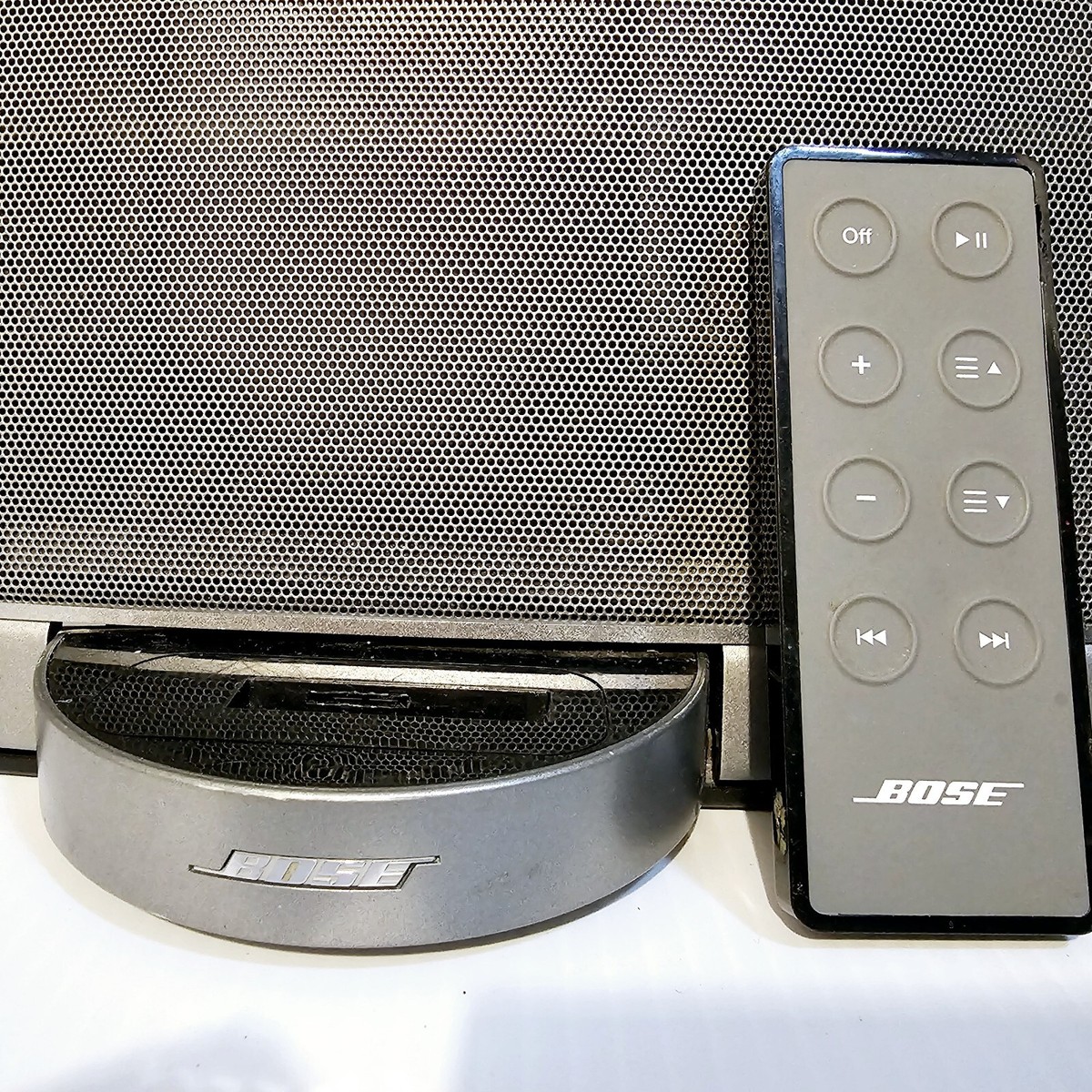 Bose SoundDock Series II 30-Pin Speaker Dock for iPod iPhone Bose SoundDock Series II 30-Pin Speaker Dock for iPod iPhone