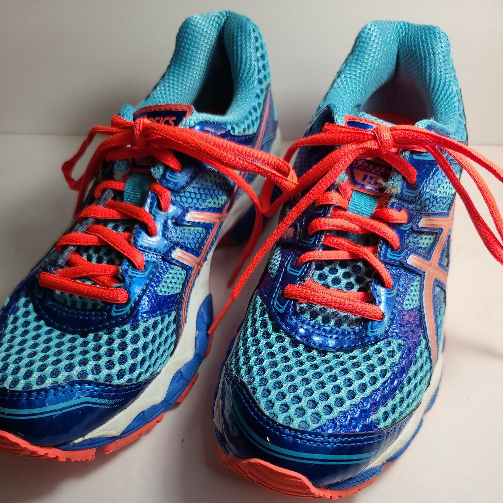 asics gel cumulus 15 womens gold