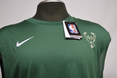 Nike Milwaukee Bucks タンクトップ 22番　送料無料 NEW Nike Milwaukee Bucks Tank Top Men's Green Sleeveless NBA