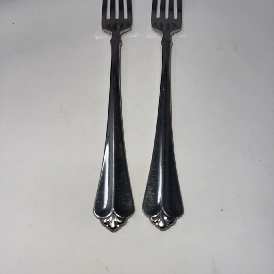 2 Oneida Cube Julliard Dinner Forks Stainless Steel Flatware Silverware 8 Inch - Image 2 of 4