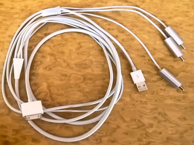 APPLE COMPOSITE AV CABLE Audio-Video Adapter - 30-Pin auf 3xRCA+USB  - MB129ZA/A