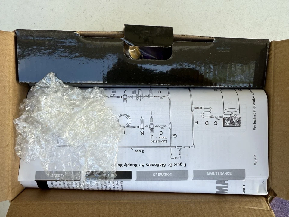 With Spray gin filter! Central Pneumatic HVLP Gravity Feed Spray Gun 69705 - Image 4 of 4