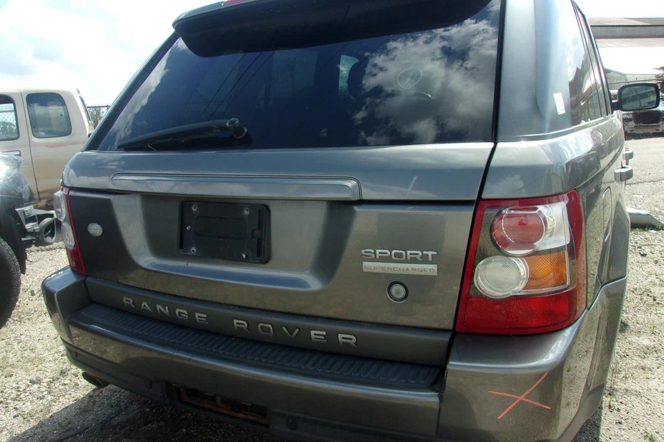 Used Fuel Pump Control Module fits: 2007 Land rover Range rover sport Fuel Pump - Image 4 of 4