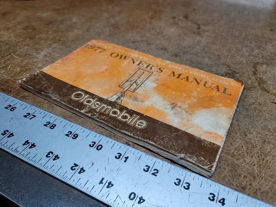 Oldsmobile Custom Cruiser Ninety Eight Series 98 1977 manual del propietario 77 Foto 3 de 4