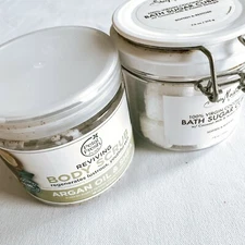 2 New PETAL FRESH PURE Reviving Body Scrub and SHEA MOISTURE Bath Sugar Cubes