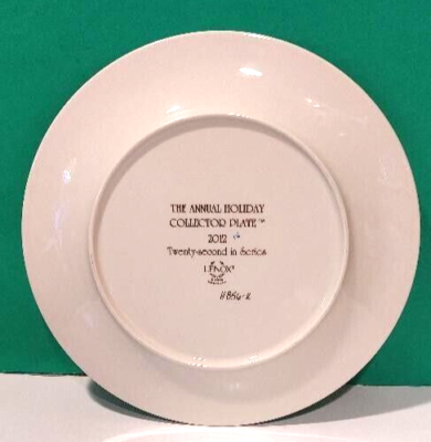 LENOX 2012 annual HOLIDAY PLATE -- Made in the USA -- NEW -- Mint