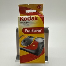 Kodak 35mm One-Time-Use ISO-800 Disposable Camera w/ Flash 27 Exp